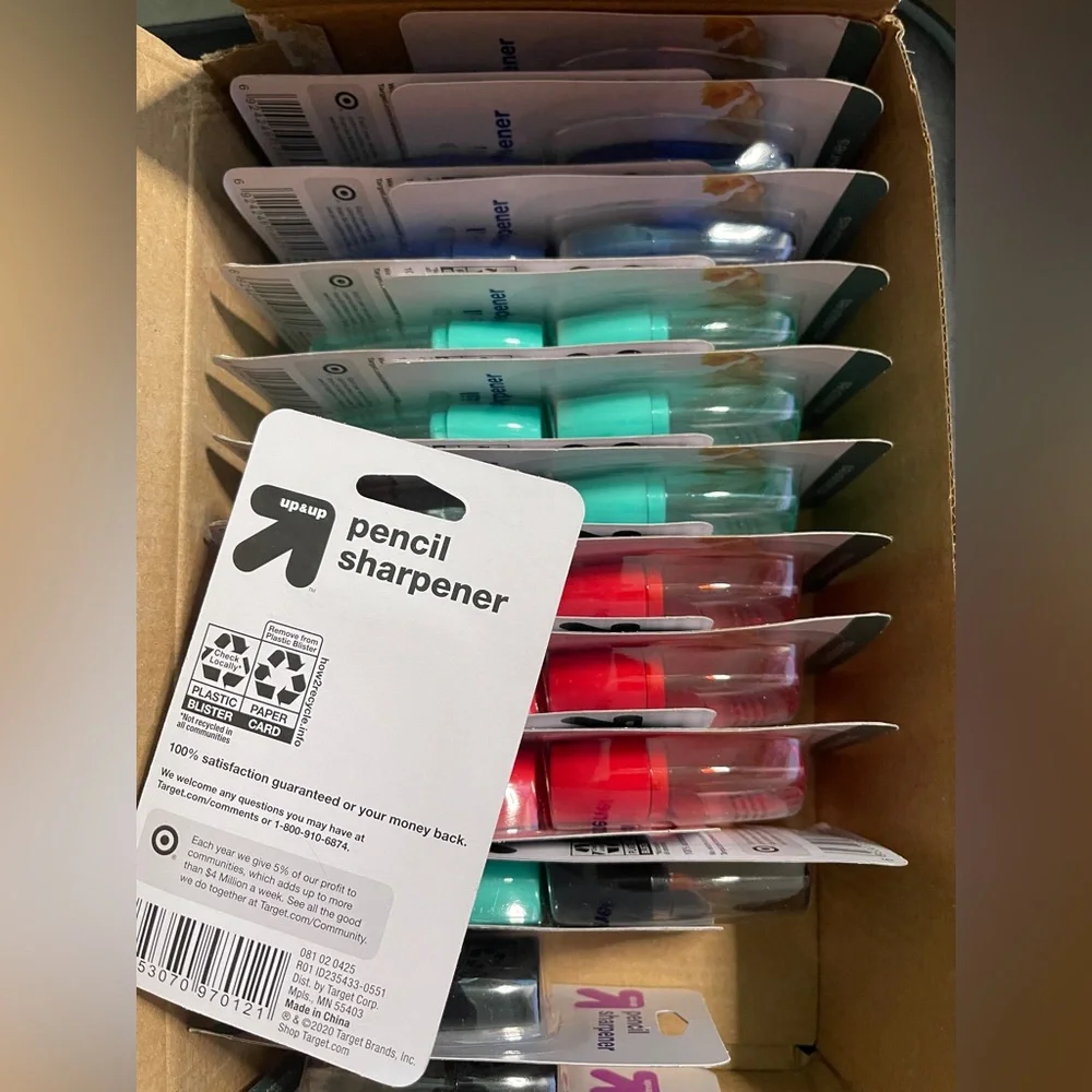 Pencil sharpener bundle - Picture 2 of 3